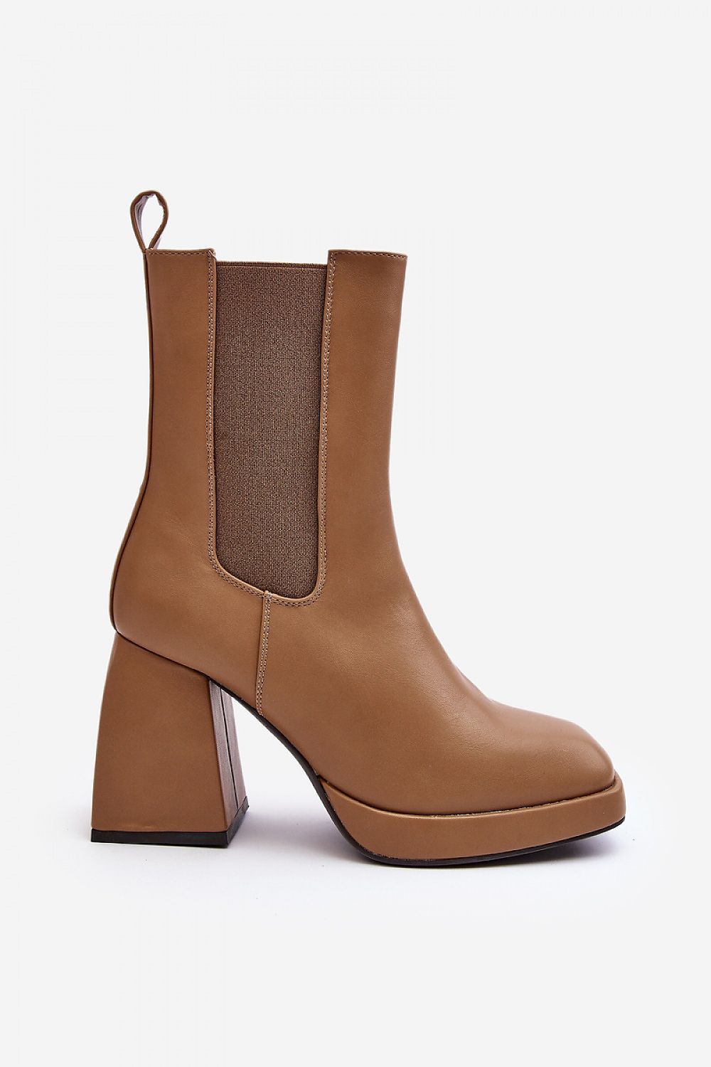 Vallorea square-toe platform ankle boots in brown eco leather with block heel and side zipper for autumn-winter style.