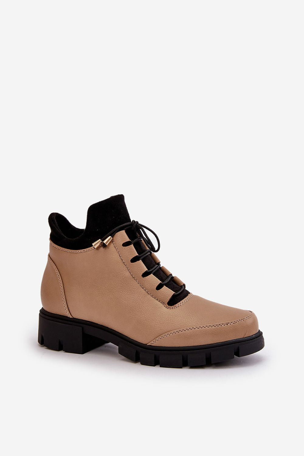 Narella Softcord Urban Base eco leather ankle boots with classic lacing, side zipper, and flat heel.
