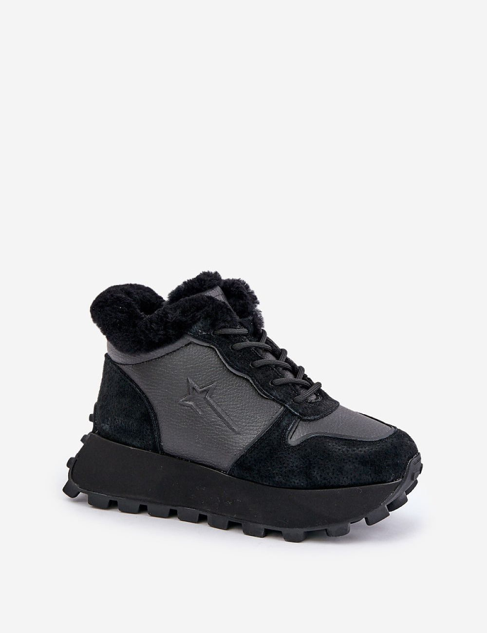 Alverra Winter Leather Sneakers with plush fur lining and raised platform sole for warmth and style, featuring side zipper and lacing.