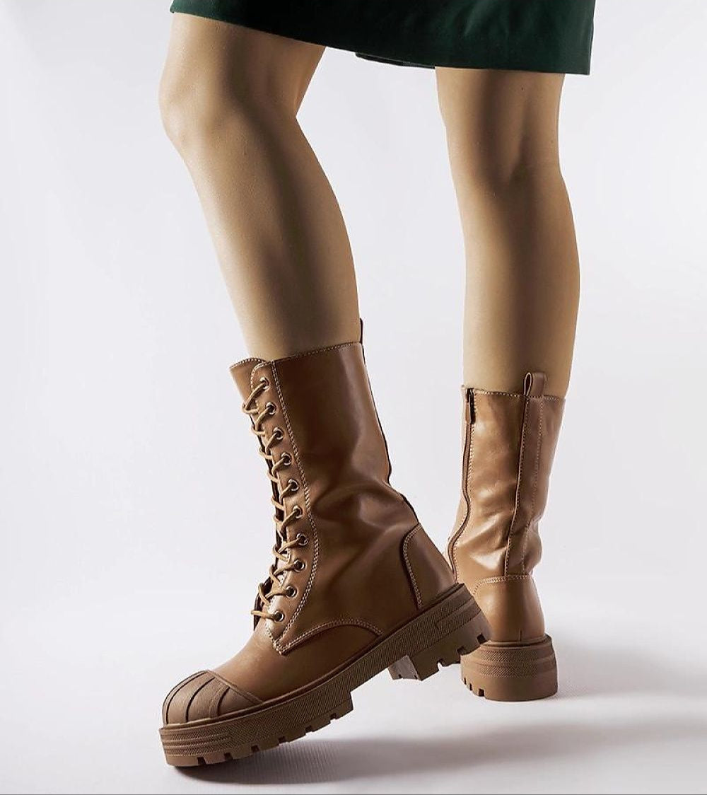 Thavine insulated lace-up work boots with eco leather, high cut, and flat heel for comfort and durability.