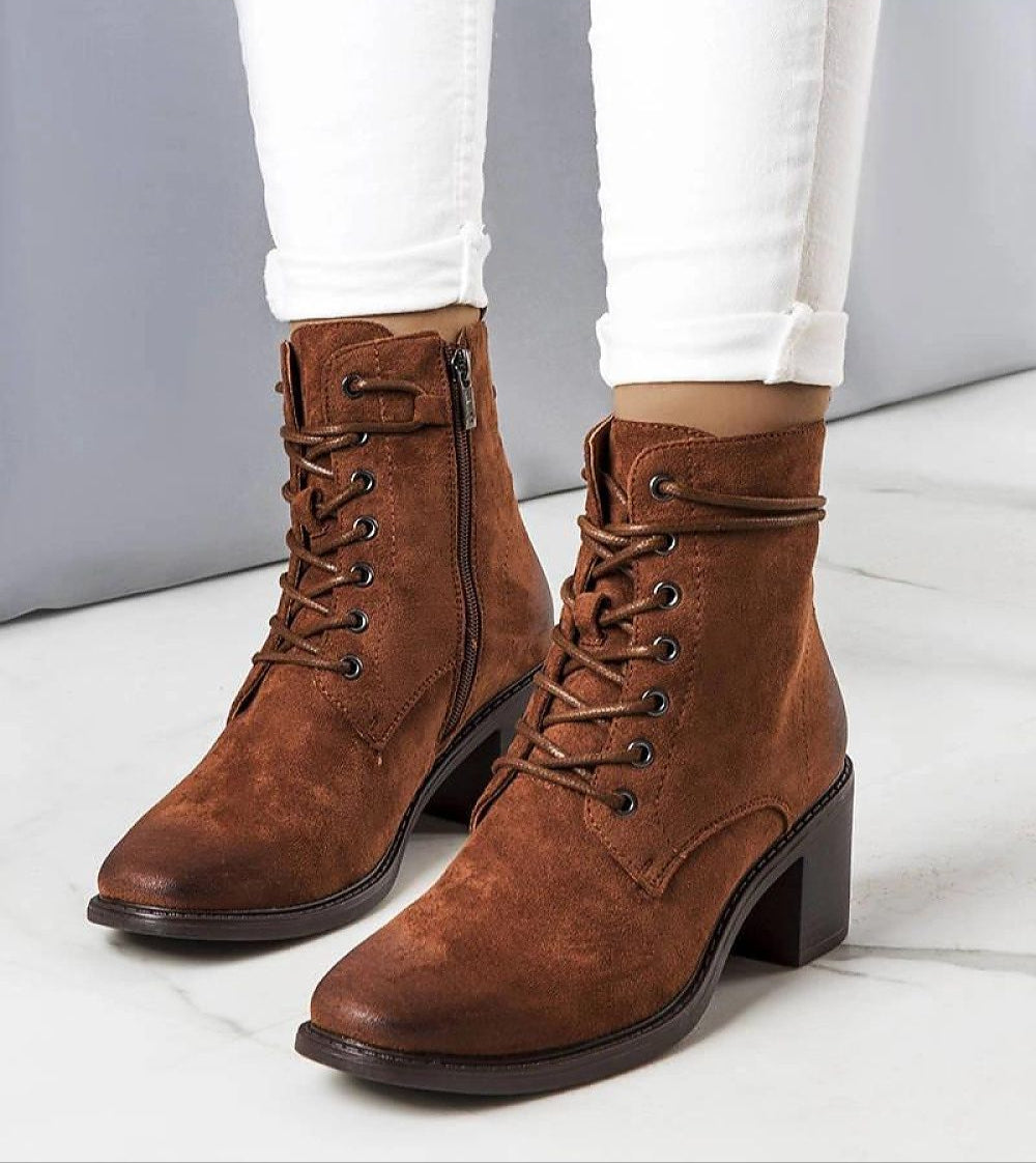 Vaelora square-toe heeled boots with braided lacing and suede-effect finish, perfect for autumn style with a 6.5 cm heel.