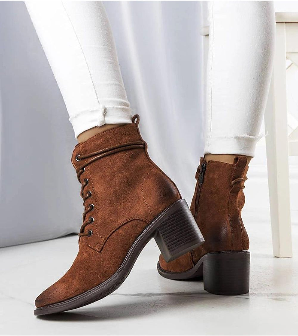 Vaelora square-toe heeled boots with suede-effect upper, braided lacing, and 6.5 cm heel. Perfect for autumn styling and comfort.