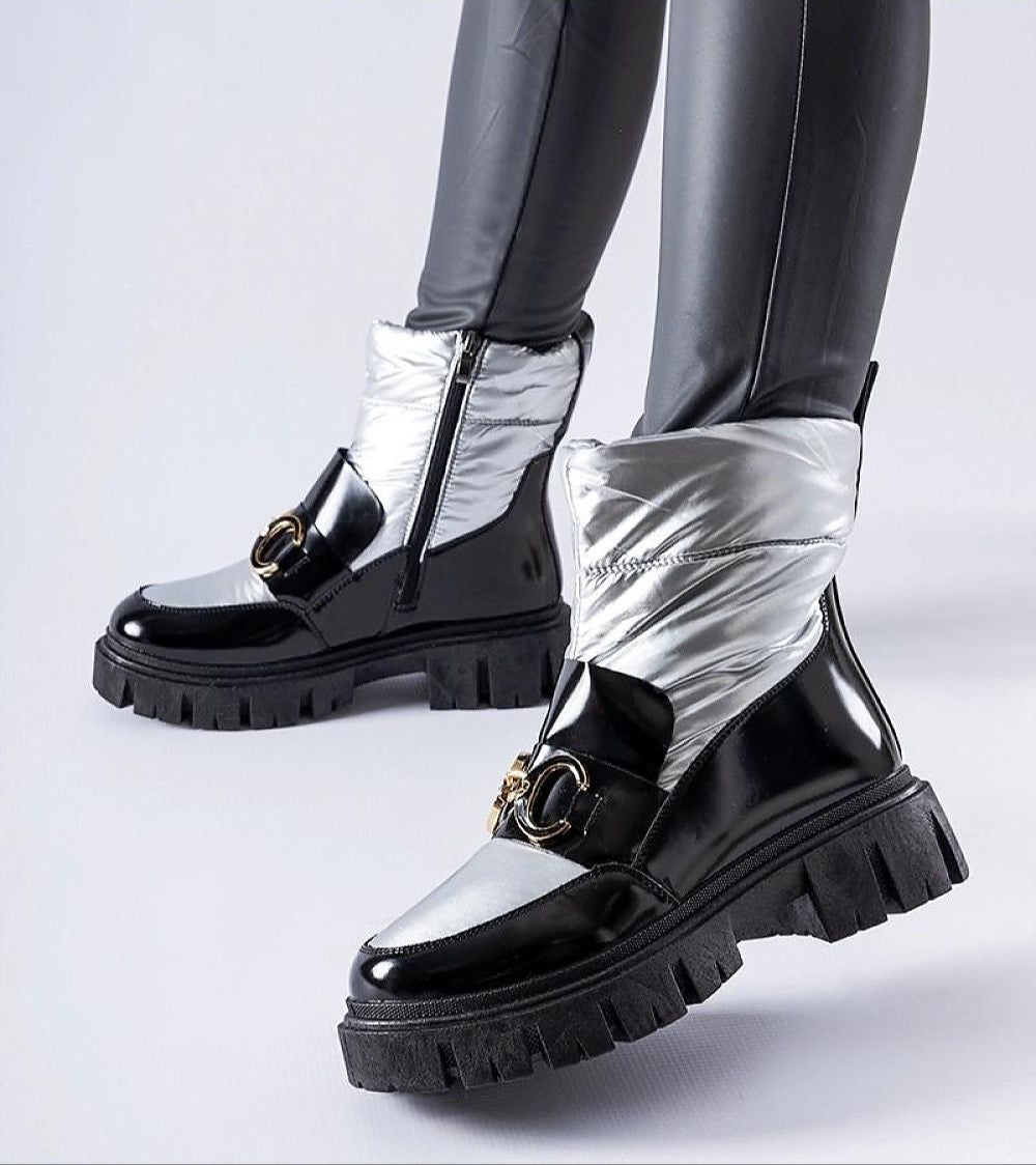 Nevelle Insulated Lacquered Snow Boots in black and silver with rubber sole and side zipper