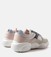 Verelli lightweight beige summer sneakers for women with white rubber sole, ideal for casual and sporty outdoor activities.