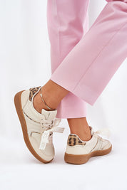 Zyrmira Custom Lace Sport Sneakers with detachable lace and eco leather, shown with pink pants for versatile daily wear style.