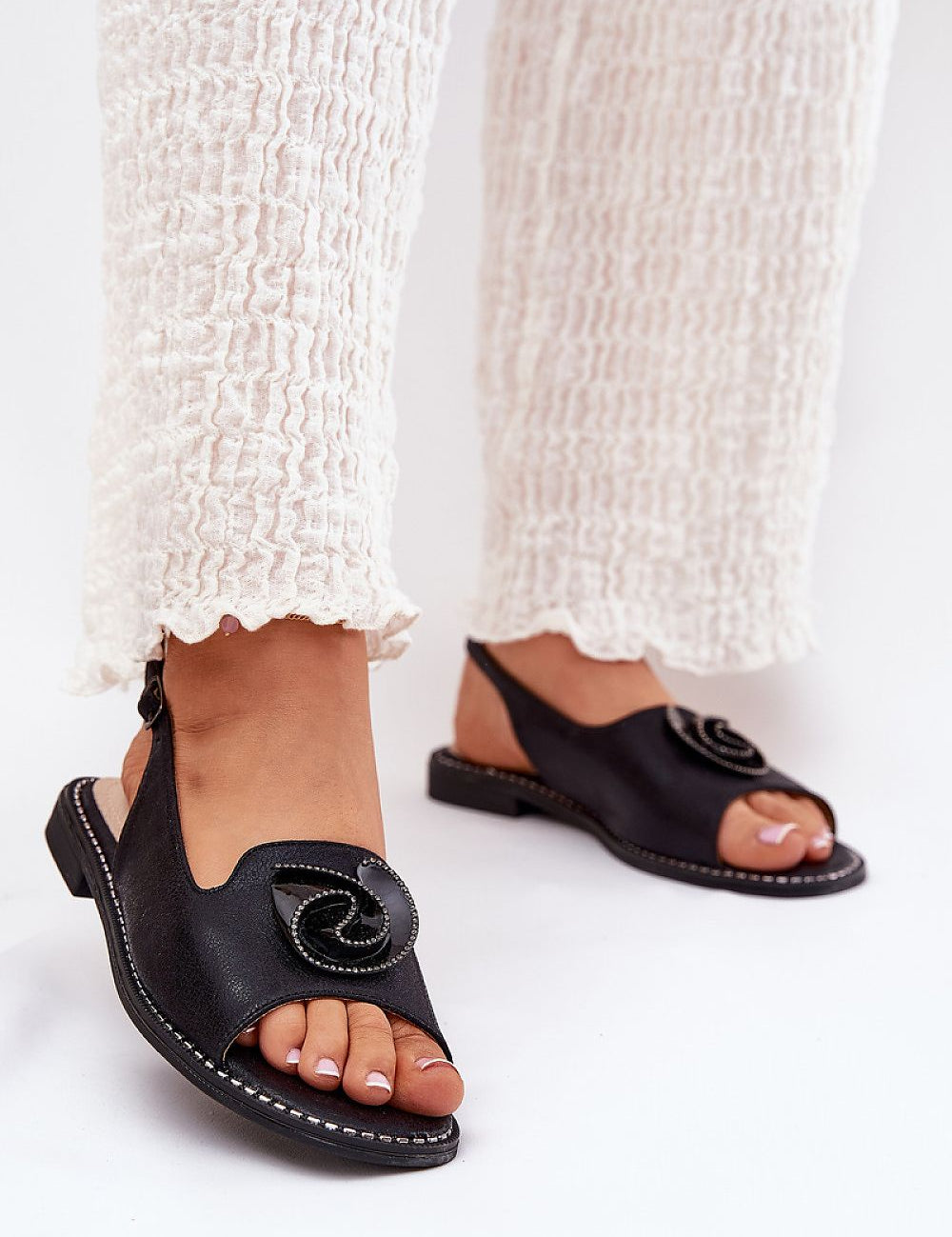 Shiraelle Shimmer Strap Sandals with eco leather and delicate detail, ideal for stylish summer wear. Comfortable 2 cm flat heel.