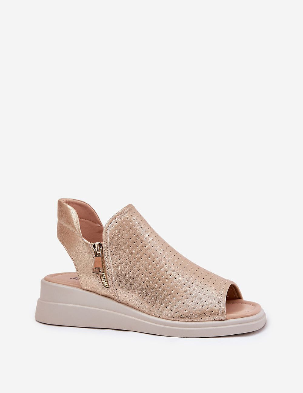  Buskin model 211946 Step in style 