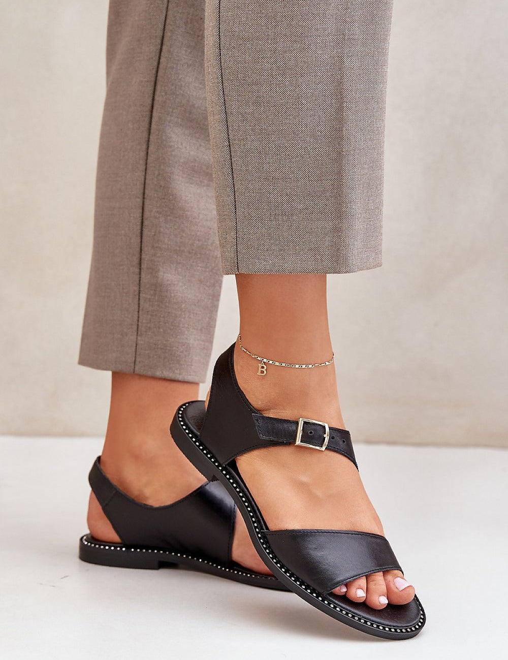  Sandals model 212585 Step in style 