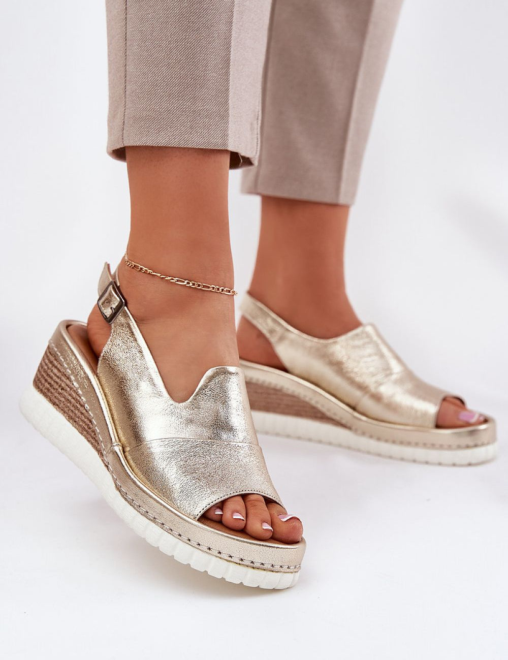  Buskin model 212899 Step in style 