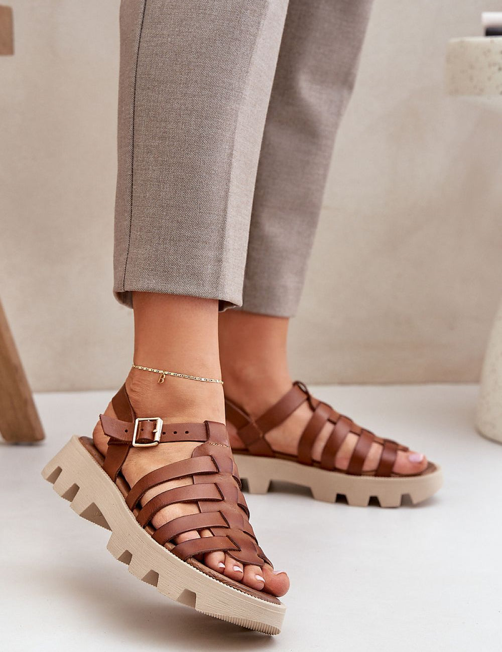  Sandals model 213472 Step in style 