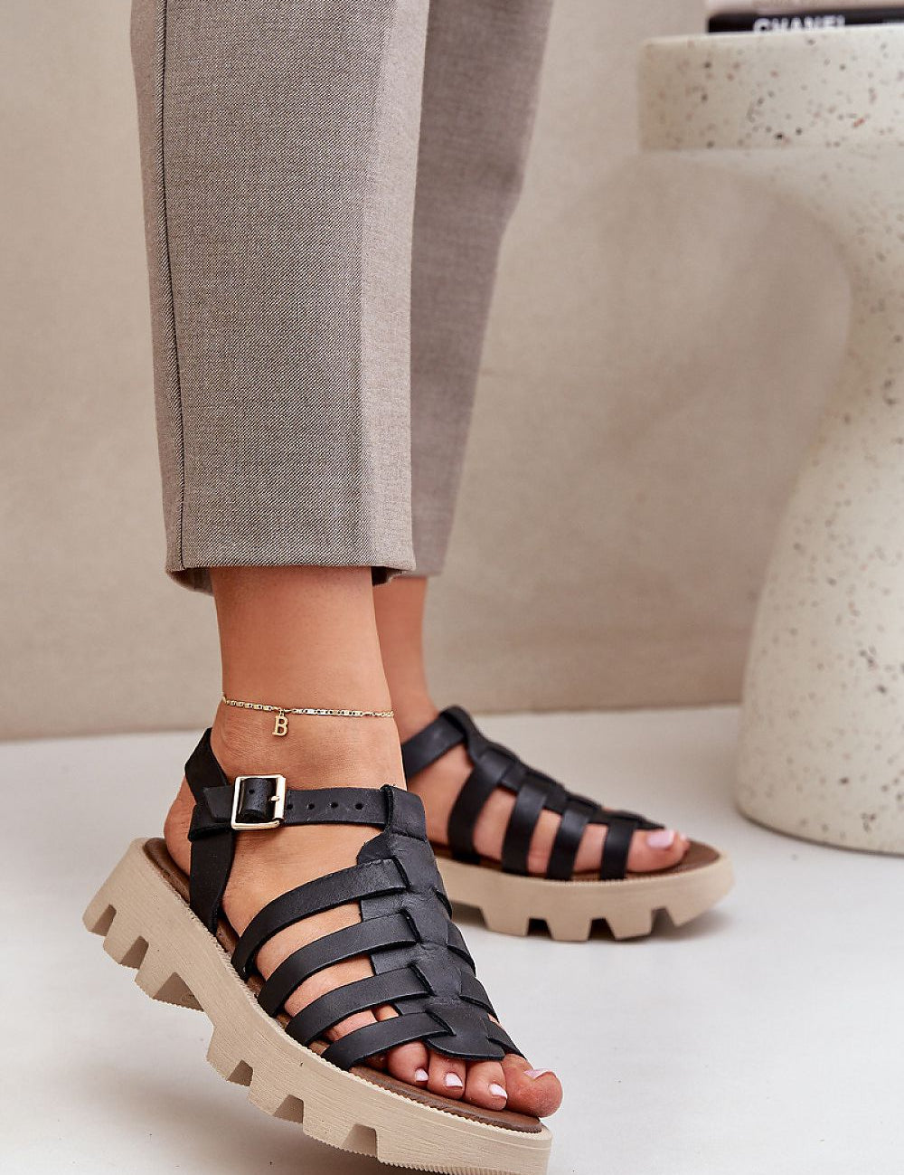  Sandals model 213473 Step in style 