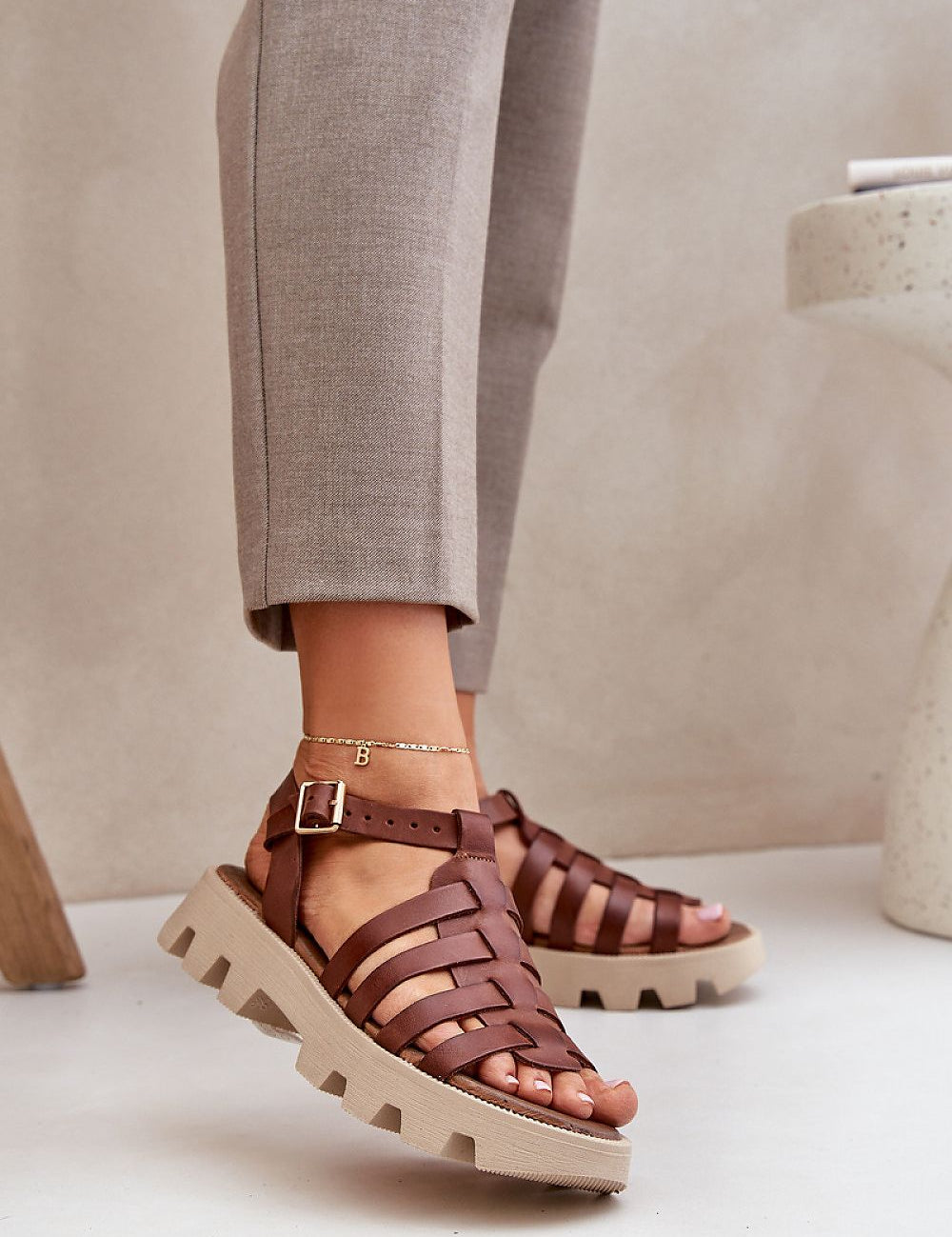  Sandals model 213474 Step in style 