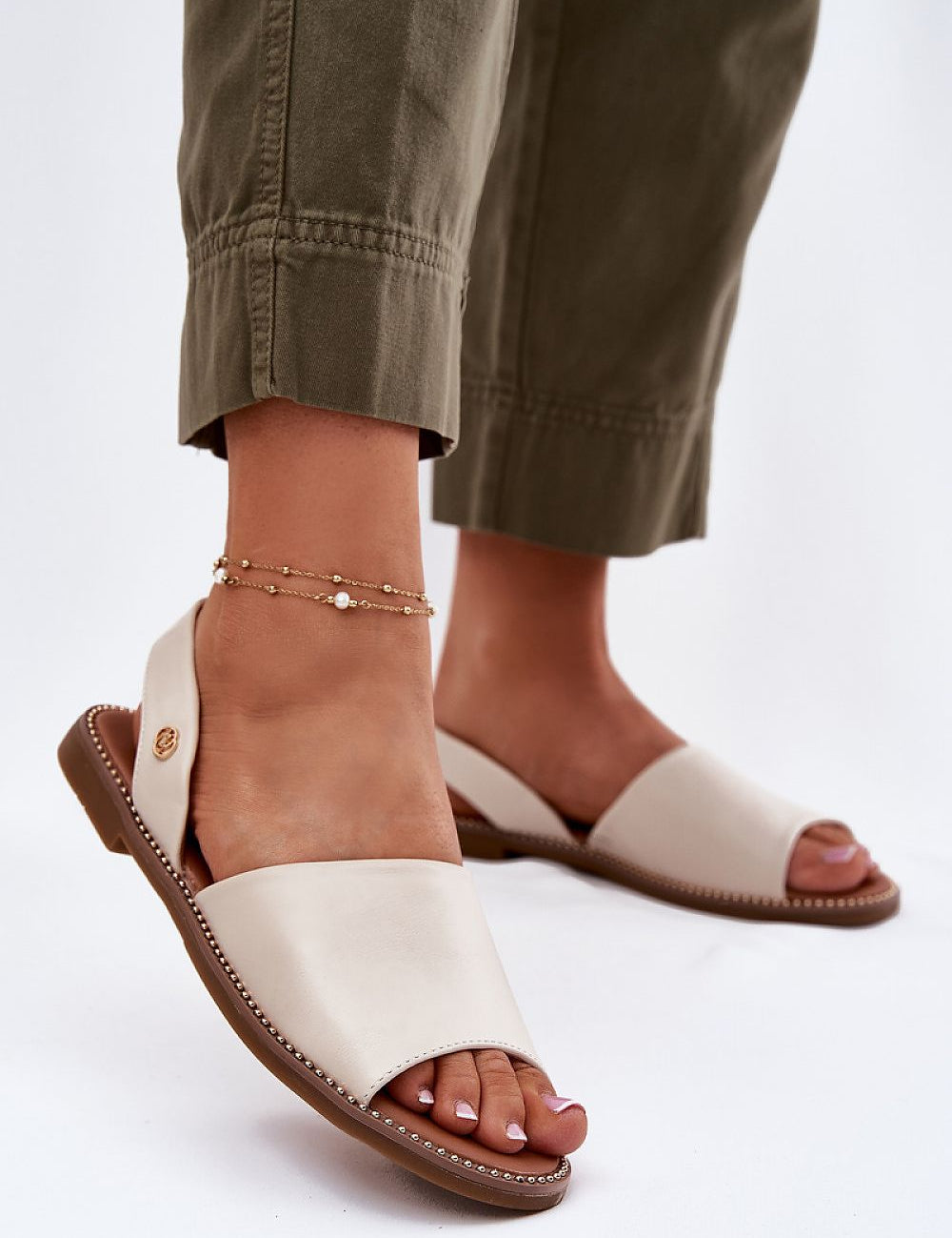  Sandals model 215336 Step in style 