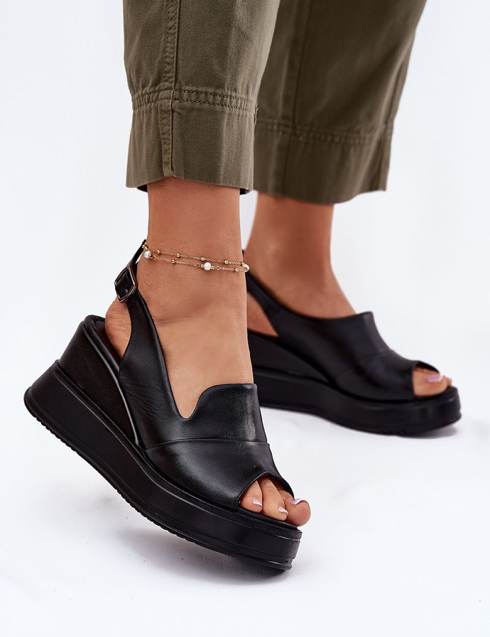  Buskin model 215342 Step in style 