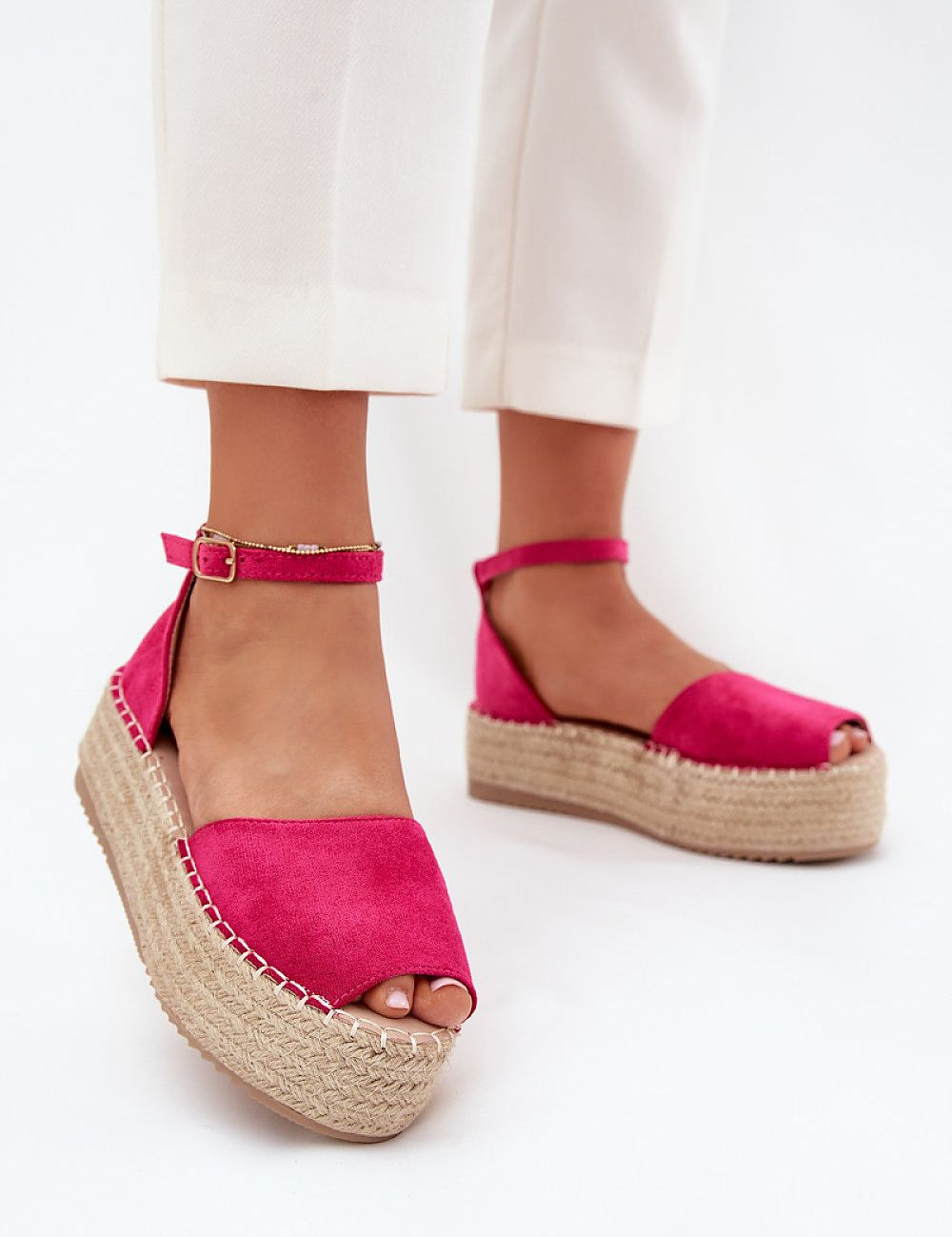  Sandals model 216028 Step in style 